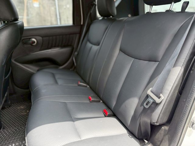NISSAN日產 LIVINA  第7張相片
