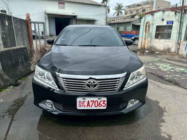 TOYOTA豐田 CAMRY  第2張相片