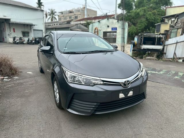 TOYOTA豐田 ALTIS  第3張相片