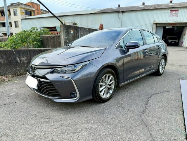 TOYOTA豐田 ALTIS  第1張相片
