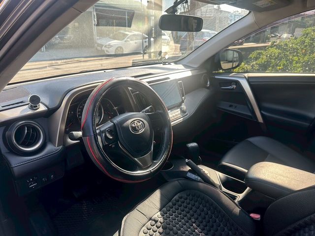 TOYOTA豐田 RAV4  第7張相片