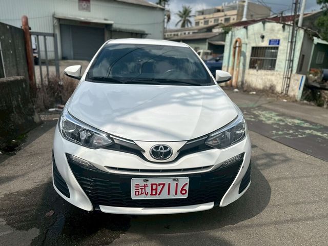 TOYOTA豐田 YARIS  第2張相片
