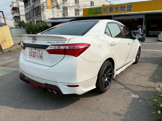 TOYOTA豐田 ALTIS  第4張相片