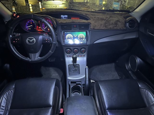 MAZDA馬自達 MAZDA 3  第7張相片
