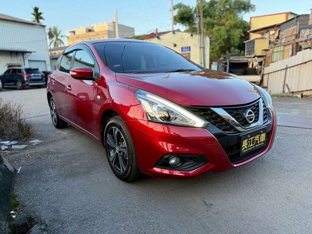 NISSAN日產 TIIDA  第3張相片