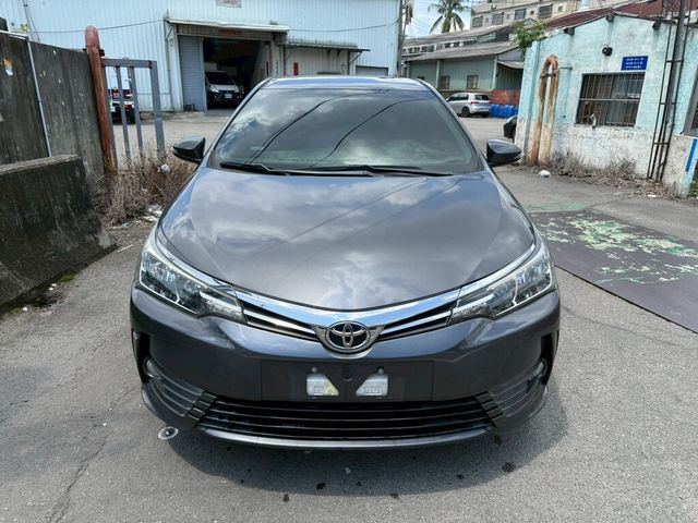 TOYOTA豐田 ALTIS  第2張相片