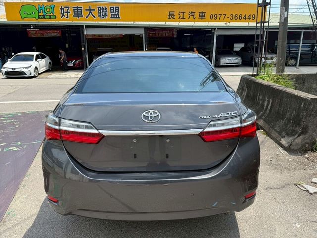 TOYOTA豐田 ALTIS  第5張相片