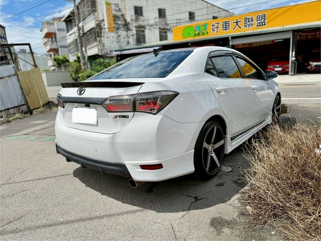 TOYOTA豐田 ALTIS  第4張相片