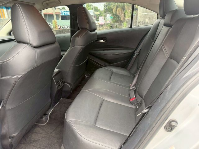 TOYOTA豐田 ALTIS  第6張相片