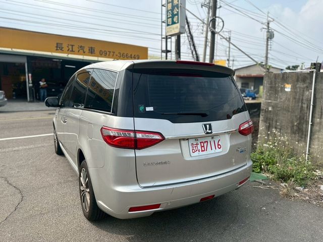 LUXGEN納智捷 M7 TURBO  第4張相片