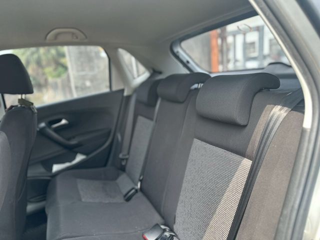 VOLKSWAGEN福斯 POLO  第6張相片