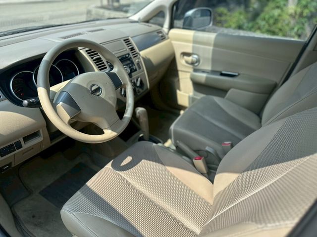 NISSAN日產 TIIDA  第5張相片