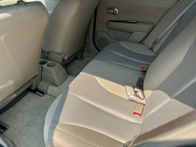 NISSAN日產 TIIDA  第6張相片