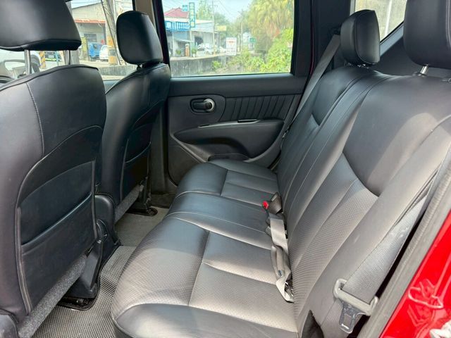 NISSAN日產 LIVINA  第8張相片