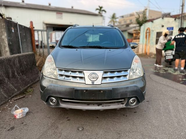 NISSAN日產 LIVINA  第2張相片