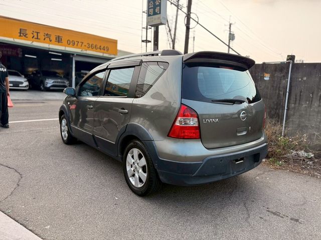 NISSAN日產 LIVINA  第4張相片