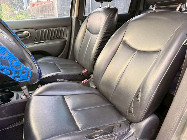 NISSAN日產 LIVINA  第7張相片