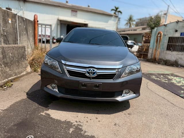 TOYOTA豐田 CAMRY HYBRID  第2張相片