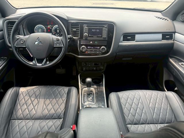 MITSUBISHI三菱 OUTLANDER  第9張相片