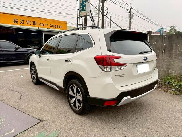 SUBARU速霸陸 FORESTER  第4張相片