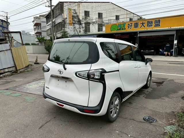 TOYOTA豐田 SIENTA  第4張相片