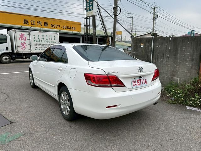 TOYOTA豐田 CAMRY  第3張相片