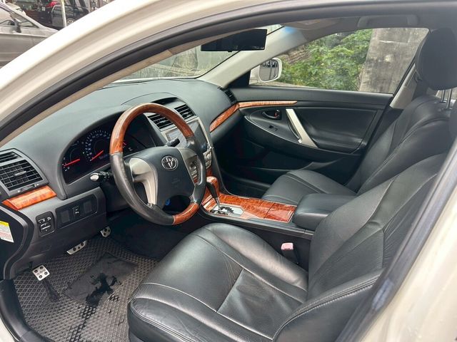 TOYOTA豐田 CAMRY  第5張相片