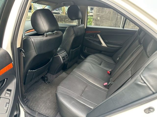 TOYOTA豐田 CAMRY  第6張相片