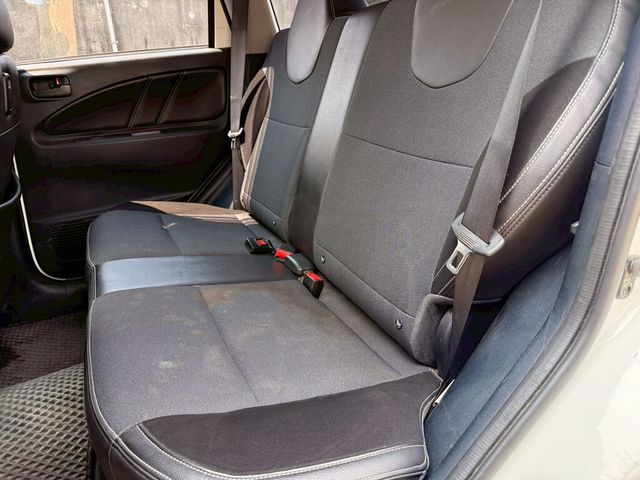 MITSUBISHI三菱 COLT PLUS  第8張相片