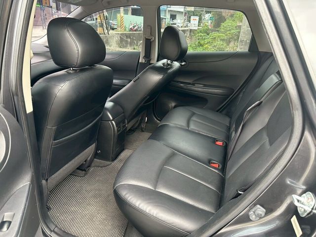 NISSAN日產 TIIDA  第6張相片