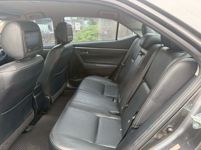 TOYOTA豐田 ALTIS  第6張相片