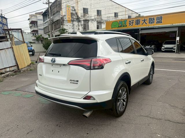 TOYOTA豐田 RAV4  第4張相片