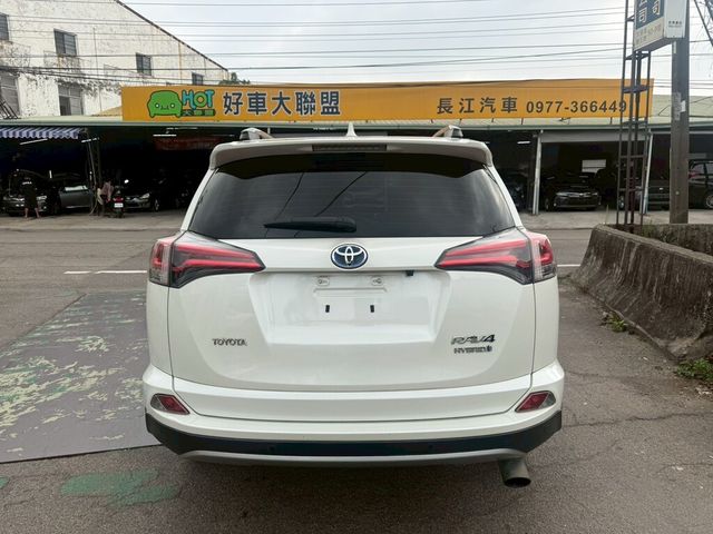TOYOTA豐田 RAV4  第5張相片