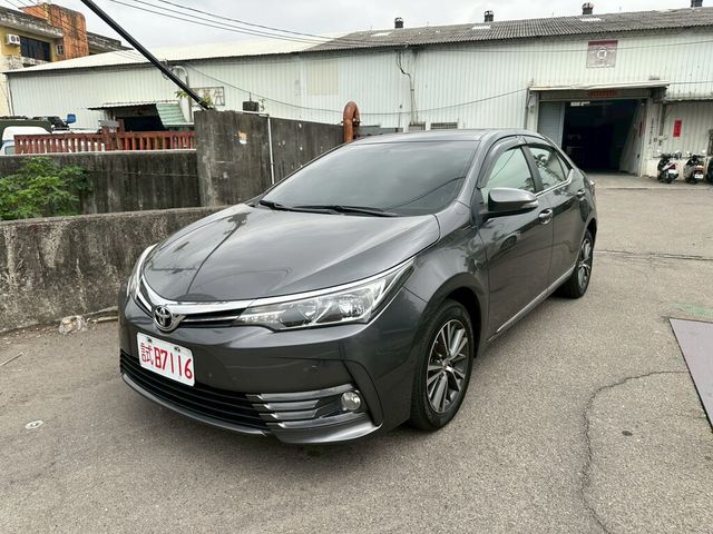 TOYOTA豐田 ALTIS  第1張相片