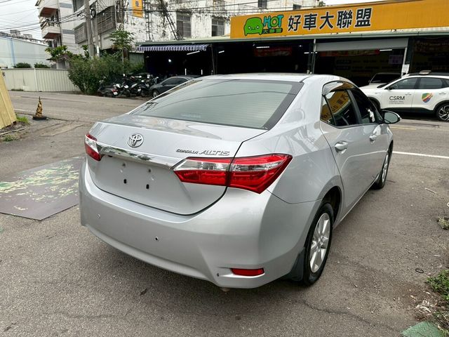 TOYOTA豐田 ALTIS  第4張相片