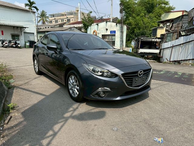 MAZDA馬自達 MAZDA 3  第2張相片