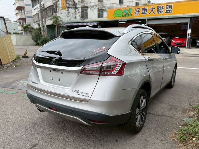 LUXGEN納智捷 U6 TURBO  第4張相片