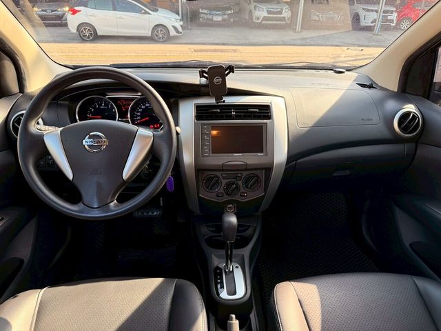 NISSAN日產 LIVINA  第9張相片