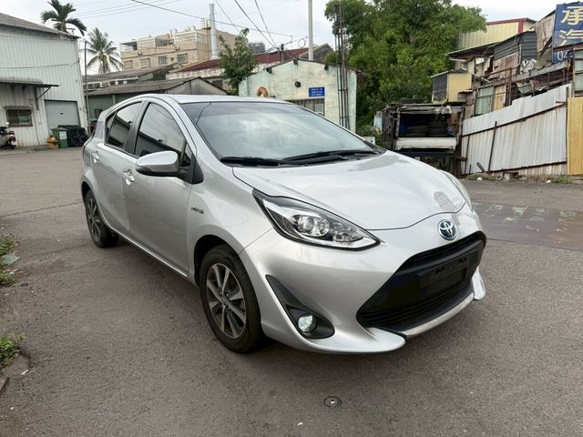 TOYOTA豐田 YARIS  第3張相片