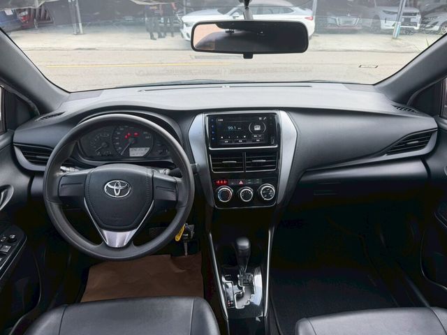 TOYOTA豐田 YARIS  第7張相片