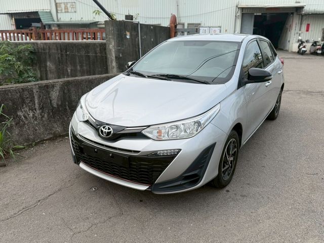 TOYOTA豐田 YARIS  第1張相片