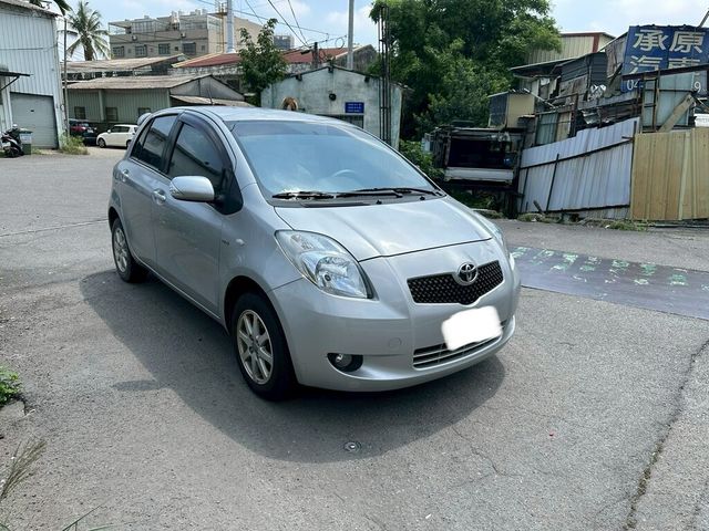 TOYOTA豐田 YARIS  第2張相片