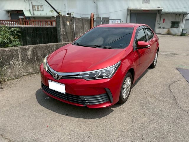 TOYOTA豐田 ALTIS  第1張相片