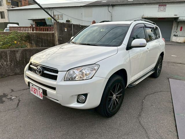 TOYOTA豐田 RAV4  第1張相片