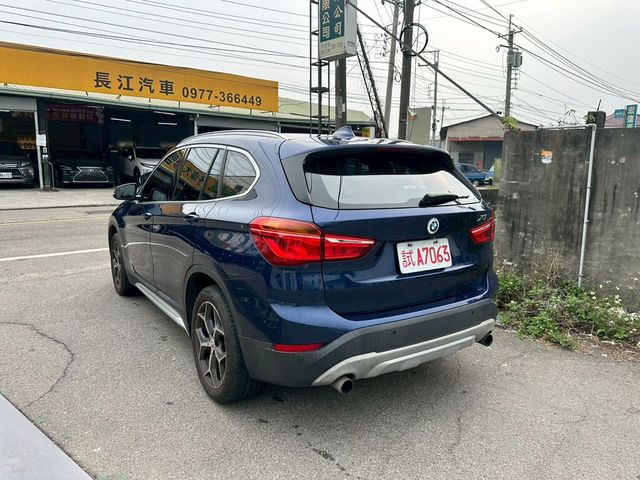 BMW寶馬 X1  第3張相片