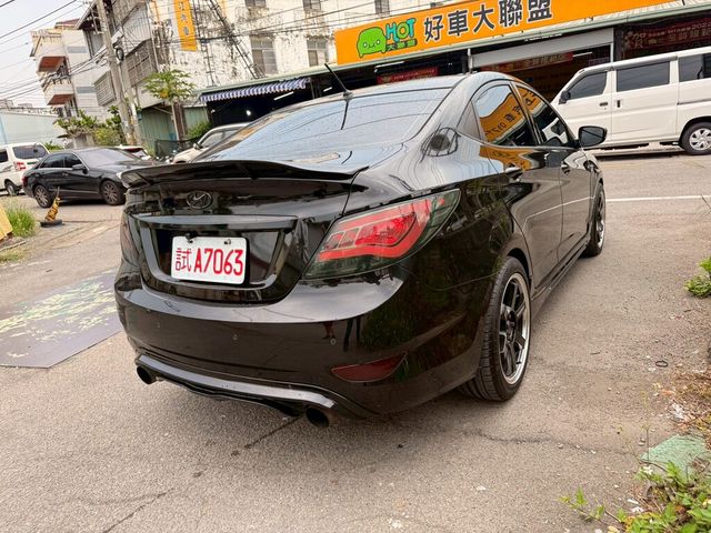 HYUNDAI現代 VERNA  第6張相片