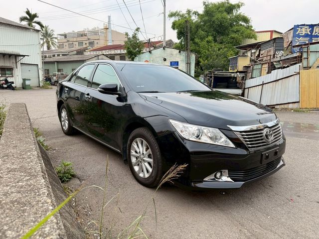TOYOTA豐田 CAMRY  第3張相片