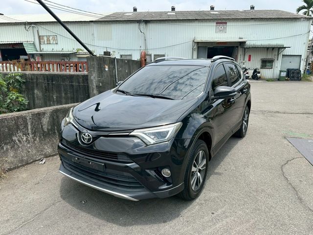 TOYOTA豐田 RAV4  第1張相片