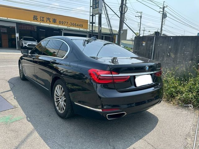 BMW寶馬 730LD  第3張相片