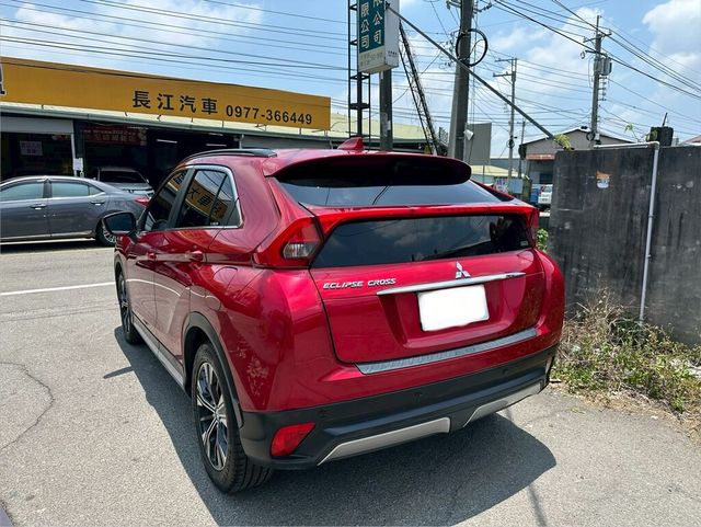 MITSUBISHI三菱 ECLIPSE  第3張相片